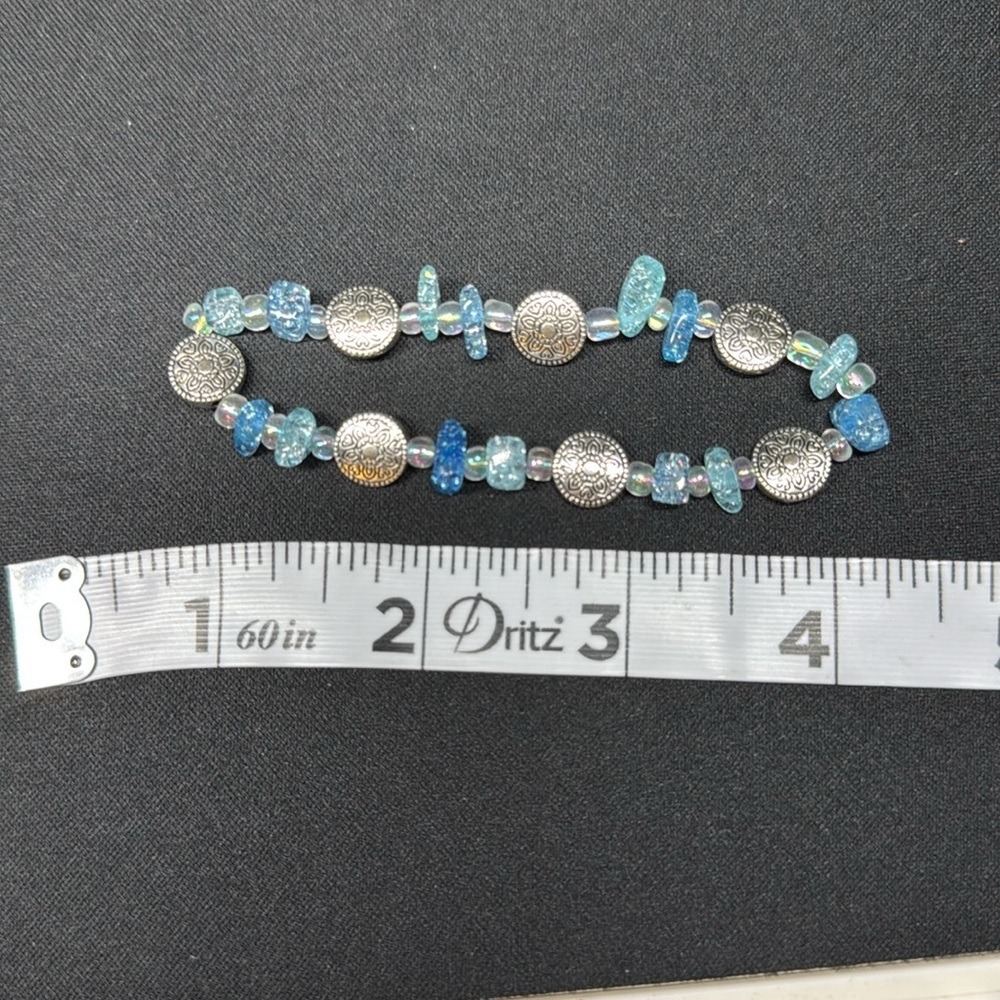 Artisan Handmade Earring and Bracelet Set - Picture 7 of 7